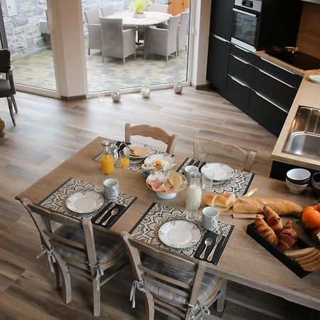 La Petite Maison Dans La Cour Stave Kültér fotó